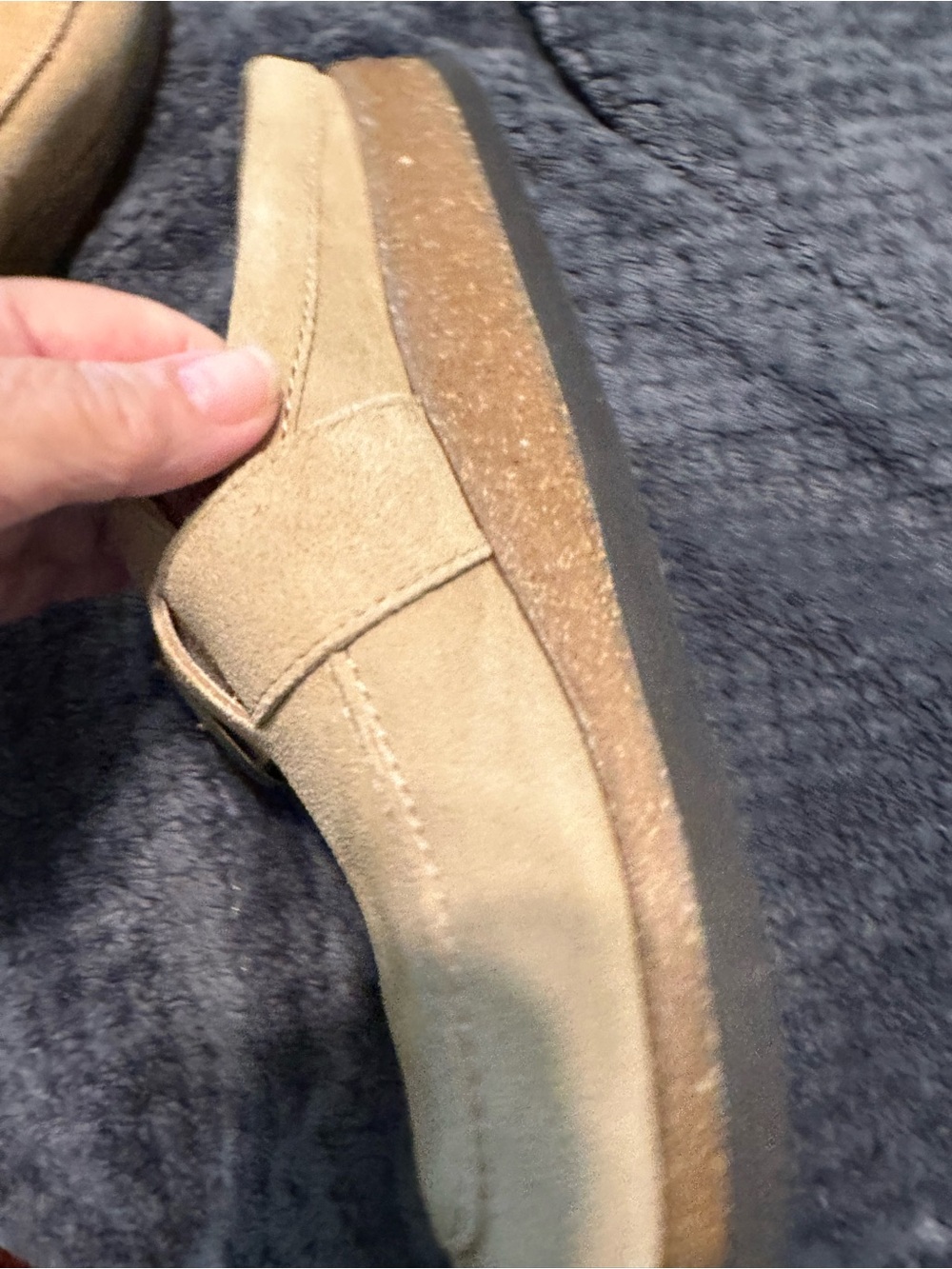 White Mountain Footbeds Beige Suede Buckle Slip-On Shoes for Women size 8.5 - Picture 12 of 12